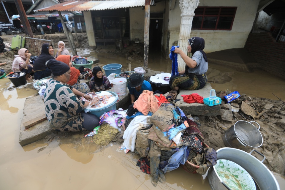 Indonezję, Tajlandię i Sri Lankę nawiedziły kataklizmy/fot. PAP/EPA/Hotli Simanjuntak