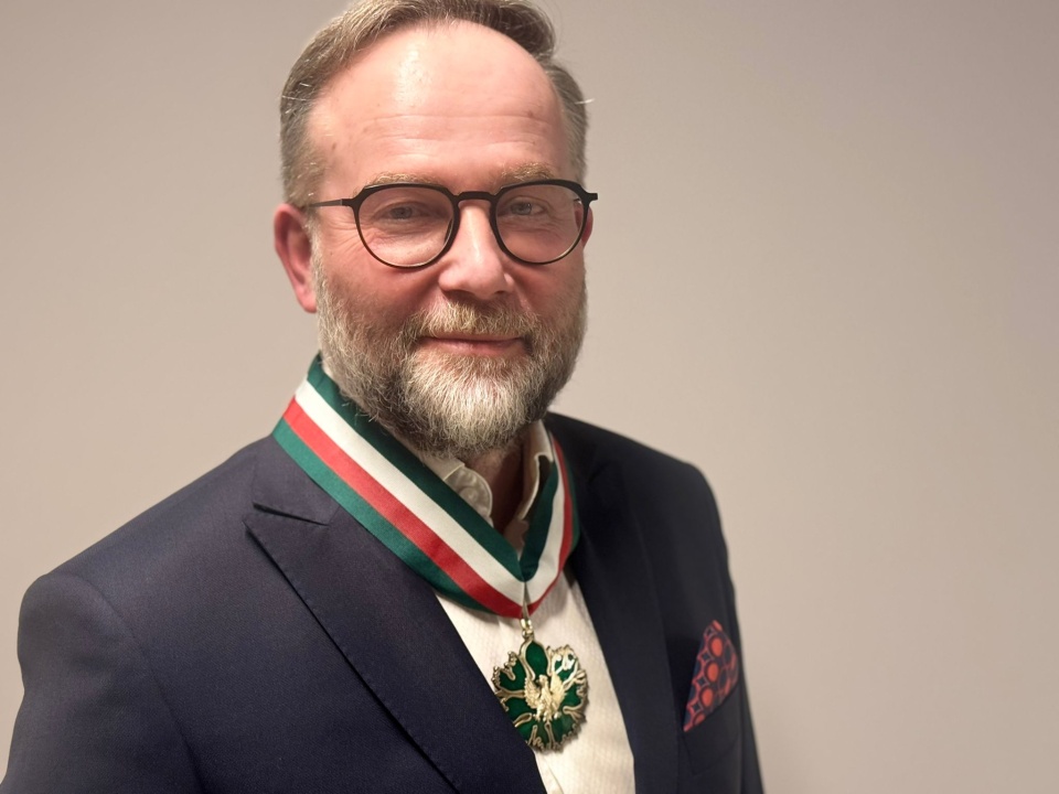 Krzysztof Herdzin z cennym wyróżnieniem. / Fot. Magda Jasińska