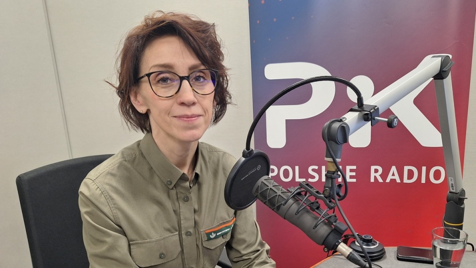 Honorata Galczewska w studiu Polskiego Radia PiK w Toruniu/fot. Tomasz Bielicki