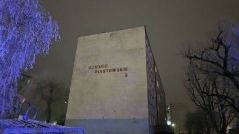 W bloku w Strzelnie rozpylono substancję chemiczną. Konieczna była ewakuacja/fot. OSP Strzelno/Facebook