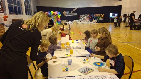 Szkoła podstawowa w Wielkim Komorsku już gra z WOŚP/fot. Marcin Doliński