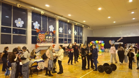 Szkoła podstawowa w Wielkim Komorsku już gra z WOŚP/fot. Marcin Doliński