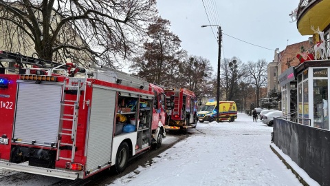 W Chełmnie paliło się mieszkanie. Jedna osoba nie żyje/fot. Komenda Powiatowa Państwowej Straży Pożarnej w Chełmnie