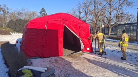 W tych namiotach można się ogrzać/fot. Robert Duliński