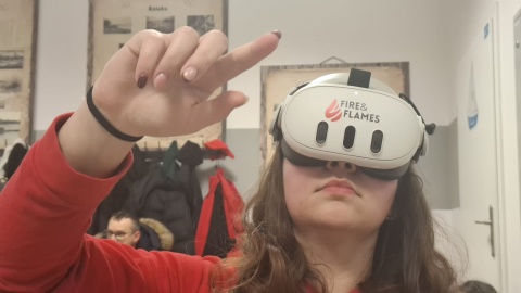 WOPR-owcy z Torunia trenują w wirtualnym świecie. Otrzymali okulary VR/fot. Robert Duliński