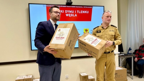 Dla mieszkańców naszego regionu będą rozdawane czujniki czadu oraz dymu/fot. Izabela Langner