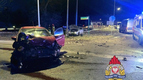 Zderzenie dwóch pojazdów na DK91 niedaleko Torunia/fot. Facebook/KM PSP Toruń
