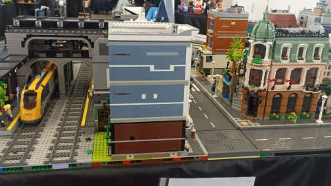 Wystawę w X LO w Toruniu można zobaczyć jeszcze dziś od godziny 10 do 17.