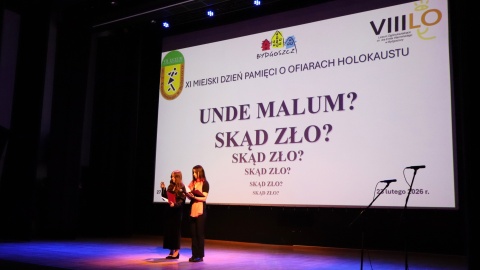 przez uczniów VII i VIII Liceum Ogólnokształcącego w Bydgoszczy