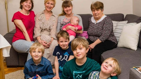 Agnieszka Molik-Matyga z Bydgoszczy poznała Natalię, gdy cztery lata temu przyjechała do Bydgoszczy z siostrą, mamą i trójką dzieci. Uciekali przed wojną. Do dziś tworzą 12-osobową, polsko-ukraińską rodzinę, choć Natalia z bliskimi wróciła do ojczyzny/Fot. Agnieszka-Molik-Matyga