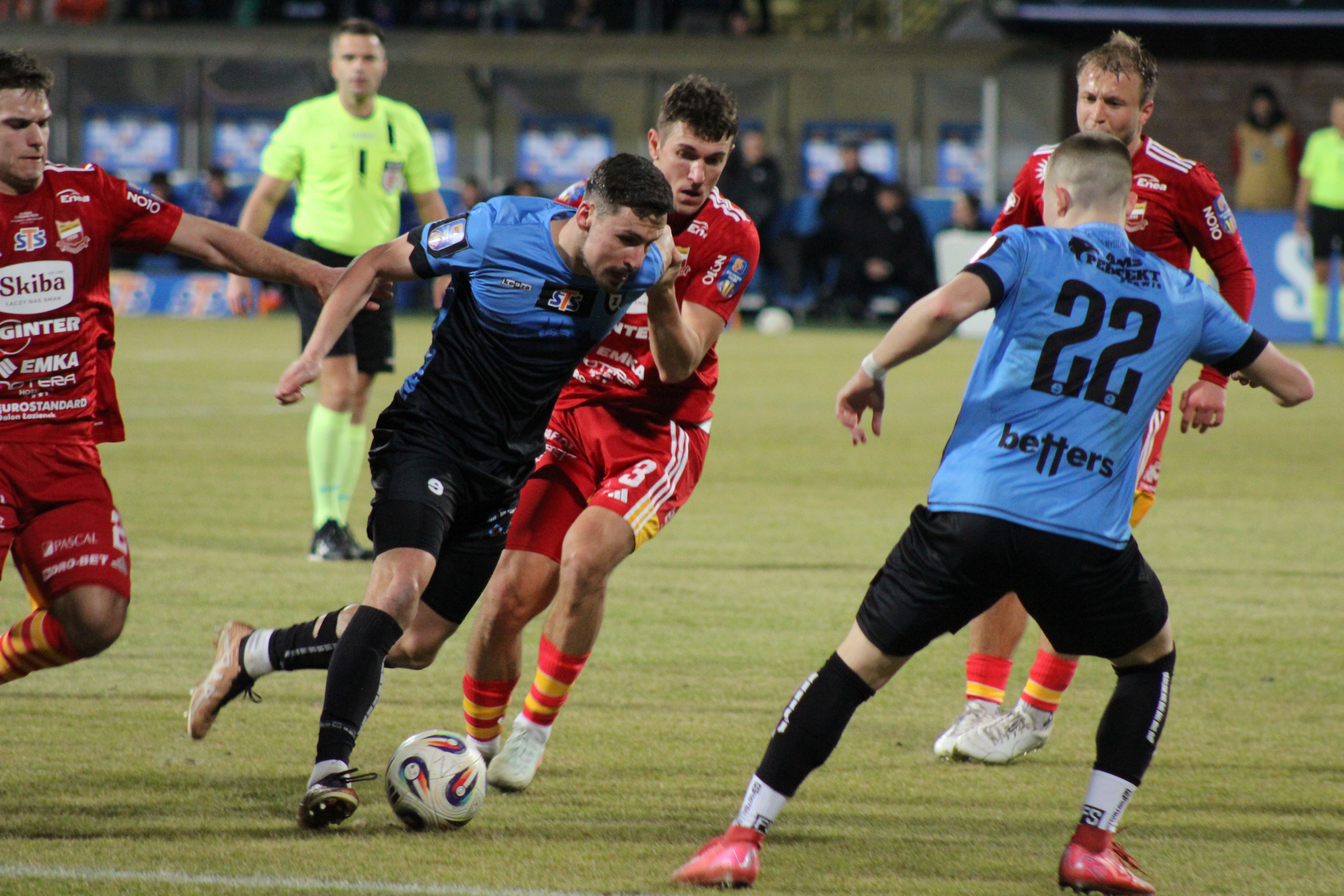 Piłkarze bydgoskiego Zawiszy awansowali do półfinału Pucharu Polskii/fot. Patryk Głowacki Piłkarze bydgoskiego Zawiszy awansowali do półfinału Pucharu Polskii/fot. Patryk Głowacki