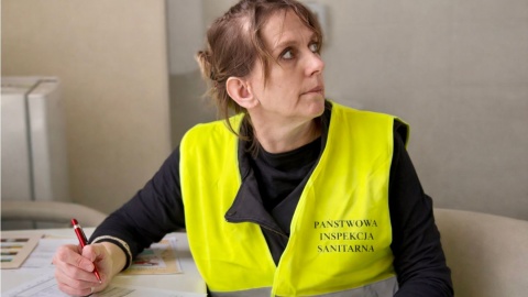 Ważenie plecaków odbyło się w w bydgoskiej SP przy ulicy Karłowicza. / Fot. Izabela Langner