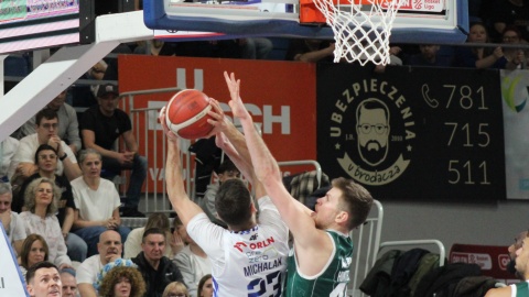 W sobotnim hicie 21. kolejki ORLEN Basket Ligi „Rottweilery” przegrały w Hali Mistrzów z aktualnymi mistrzami Polski 83:91./fot. Patryk Głowacki
