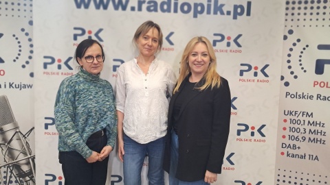 Od lewej: dr Agnieszka Wysocka, dziennikarka PR PiK Magdalena Gill i dr Katarzyna Szewczyk/fot. Kamil Bzdzian