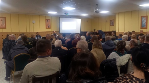 Spotkanie mieszkańców Trzeciewca z inwestorem. / Fot. Tatiana Adonis