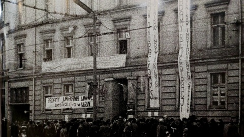 Byli działacze opozycji antykomunistycznej z regionu zostali uhonorowani Krzyżami Wolności i Solidarności w 45. rocznicę „Bydgoskiego Marca” 1981 roku/fot. Dorota Witt