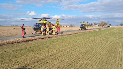 Wypadek szkolnego autobusu w miejscowości Wola Skarbkowa (powiat radziejowski)/fot. KP PSP Radziejów