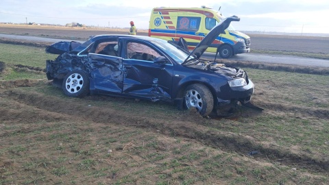 Wypadek szkolnego autobusu w miejscowości Wola Skarbkowa (powiat radziejowski)/fot. KP PSP Radziejów