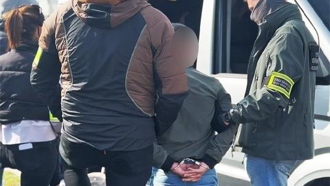 38 decyzji zobowiązujących do powrotu - to efekt wspólnych działań Nadwiślańskiego Oddziału Straży Granicznej z Policją na terenie trzech województw - mazowieckiego, łódzkiego i kujawsko-pomorskiego/fot. NOSG