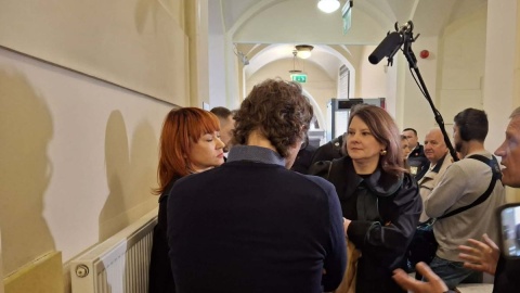 Dzisiaj przed grudziądzkim sądem rozpoczął się proces trzech lekarzy, którzy mieli źle udzielić pomocy rannemu w nogę 19-latkowi/Fot. Marcin Doliński