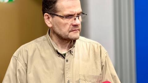 Ekipa filmowa realizuje w studiach Polskiego Radia PiK film pod tytułem „Po drugiej stronie mikrofonu-dziennikarstwo radiowe"/fot. Izabela Langner