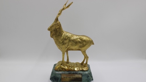 Pamiątki ze swoich zagranicznych wizyt przekazał do muzealnych zbiorów minister spraw zagranicznych Radosław Sikorski/fot. UKW