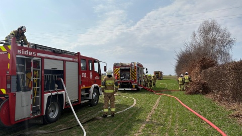 Pożaru hali produkcyjnej pianki poliuretanowej w Chełmnie/fot. PSP Chełmno