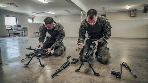 Żołnierz grudziądzkiego Centrum Szkolenia Wojsk Obrony Terytorialnej zwyciężył w prestiżowych zawodach Best Warrior Competition zorganizowanych w Stanach Zjednoczonych fot. CS WOT