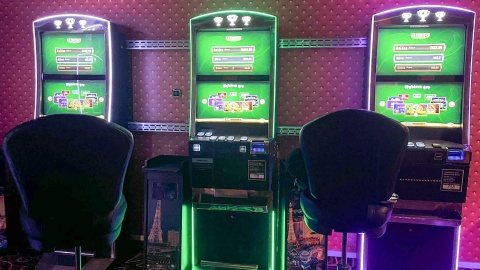 Kujawsko-pomorska Krajowa Administracja Skarbowa (KAS) zlikwidowała dwa punkty, w których organizowane były nielegalne gry hazardowe/fot. K-P KAS