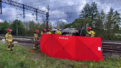 Do tragicznego wypadku doszło na przejeździe kolejowym w Aleksandrowie Kujawskim. / Fot. KPP w Aleksandrowie Kujawskim.