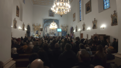 Msza Święta Rezurekcyjna w kościele parafialnym pw. Św. Wniebowzięcia Najświętszej Maryi Panny w Radziejowie/fot. Dawid Cysewski