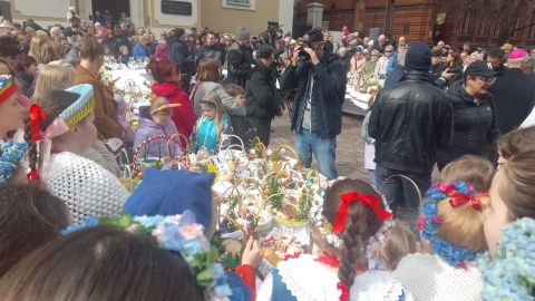 Dzisiaj Wielka Sobota, czyli czas święcenia pokarmów, które ustawimy się na stołach wielkanocnych/Fot. Michał Zaręba