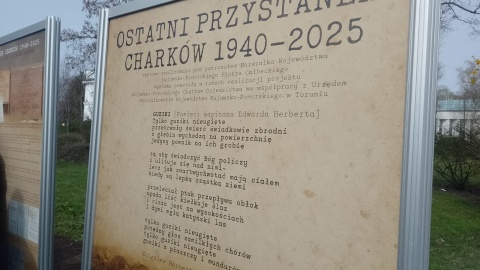 W Toruniu upamiętniono 86. rocznicę Zbrodni Katyńskiej/fot. Michał Zaręba
