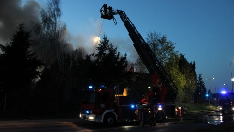 Działania strażaków trwają/fot. KM PSP Bydgoszcz