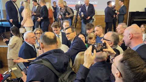 Posłowie PiS, m.in. Mateusz Morawiecki oraz Krzysztof Szczucki w Toruniu/fot. Mariusz Luda