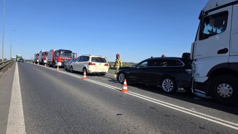 Wypadek w Grudziądzu. Zderzyło się pięć pojazdów/fot. Komenda Miejska Państwowej Straży Pożarnej w Grudziądzu