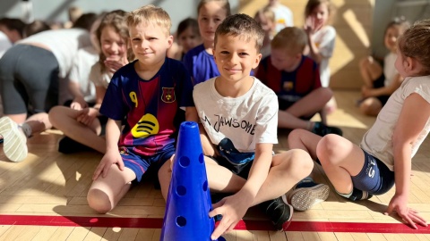 Prawie 250 najmłodszych uczniów Szkoły Podstawowej nr 14 w Bydgoszczy bierze udział w wyjątkowej olimpiadzie sportowej/fot. Izabela Langner