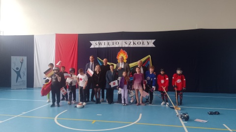 Szkoła Podstawowa nr 35 w Toruniu obchodzi święto nadania placówce imienia Polskich Olimpijczyków/fot. Michał Zaręba
