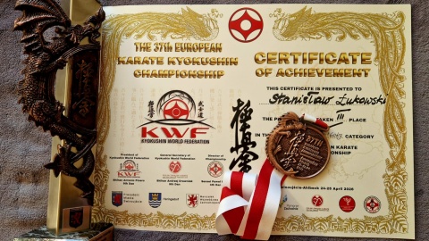 Stanisław Łukowski z podbydgoskiego Tryszczyna zdobył brązowy medal na 37. Mistrzostwach Europy w Karate Kyokushinkai/Fot. archiwum rodzinne