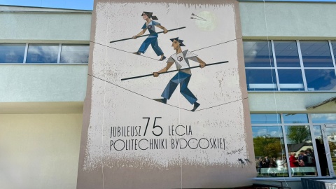 Mural odsłonięty na budynku Politechniki Bydgoskiej/fot. Izabela Langner
