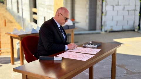 Kamień węgielny pod przyszłe Centrum Hodowli i Uprawy Roślin Politechniki Bydgoskiej został wmurowany na terenie kampusu Politechniki Bydgoskiej/fot. Izabela Langner