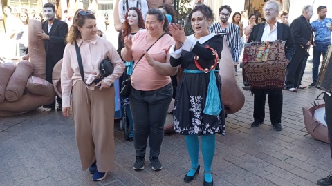 Toruńska Starówka doskonale weszła w rolę wielkiej sceny teatralnej. A to za sprawą Festiwalu Energa Teatry Uliczne/Fot. Monika Kaczyńska