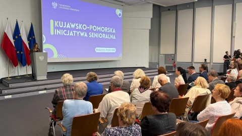 W Urzędzie Wojewódzkim w Bydgoszczy odbyło się spotkanie pod nazwą: „Kujawsko-Pomorskie Inicjatywy Senioralne”/fot. Tomasz Kaźmierski