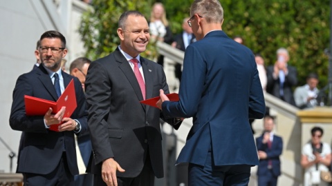 Prezydent Karol Nawrocki wręczył nominacje sędziowskie 162 sędziom/Fot. PAP/Marcin Obara