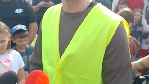 Łatwogang w Kujawsko-Pomorskiem podczas jednej z przerw w swojej podróży. / Fot. Michał Zaręba