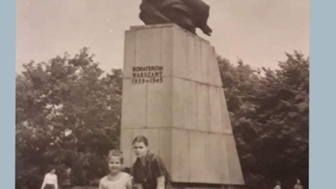 Ewa Kurzawa (z prawej) z młodszą siostrą/fot. Archiwum prywatne