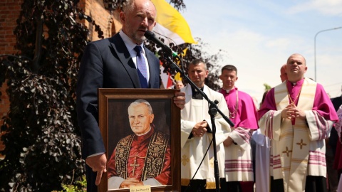 Msza święta w podwłocławskim Kruszynie/fot. Mikołaj Kuras dla UMWKP