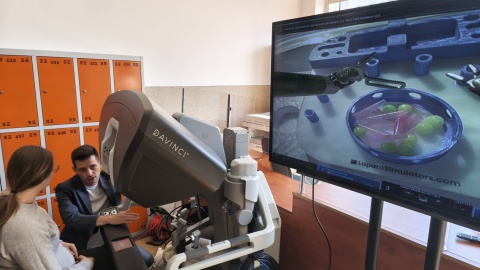 Mieszkańcy Włocławka mogli usiąść za sterami robota da Vinci/fot. Agnieszka Marszał
