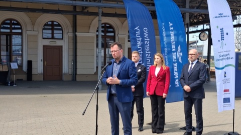 Polskie Linie Kolejowe podpisały umowę na modernizację kolejnego odcinka linii nr 201 między Wierzchucinem a Lipową Tucholską/fot. Agata Raczek