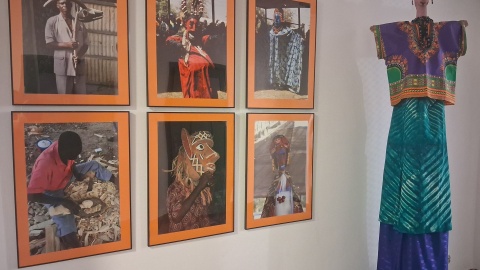 Muzeum Podróżników im. Tony’ego Halika zaprasza na wystawę lalek teatralnych pochodzących z różnych regionów Afryki Zachodniej i Środkowej/fot. Iwona Muszytowska-Rzeszotek